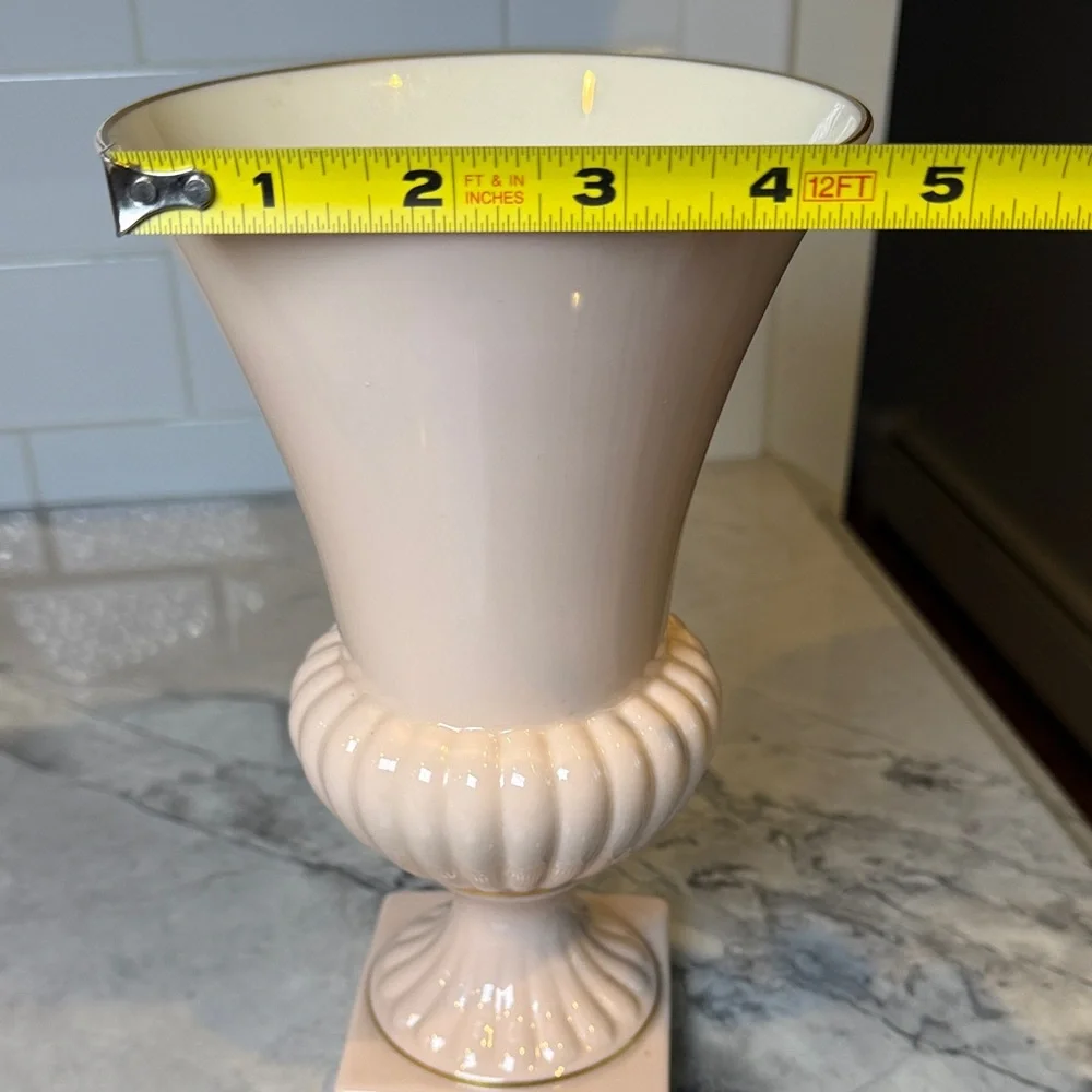 Lenox Roselyn Ardmore Vase - Picture 6 of 8